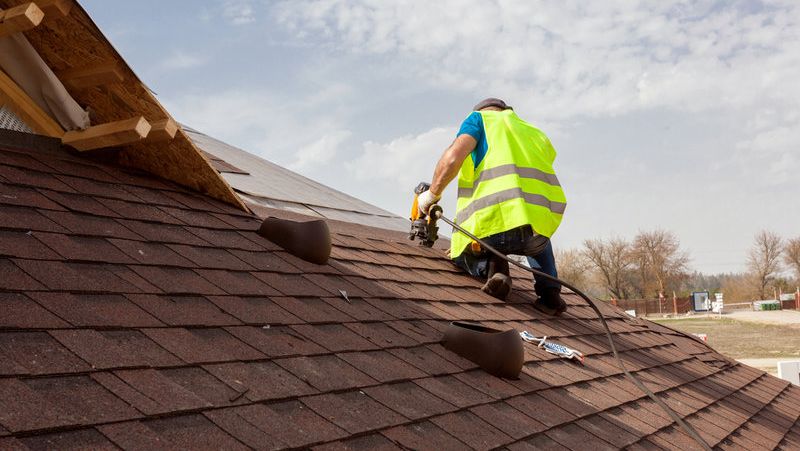 roof repair brigg, lincolnshire gutter repair